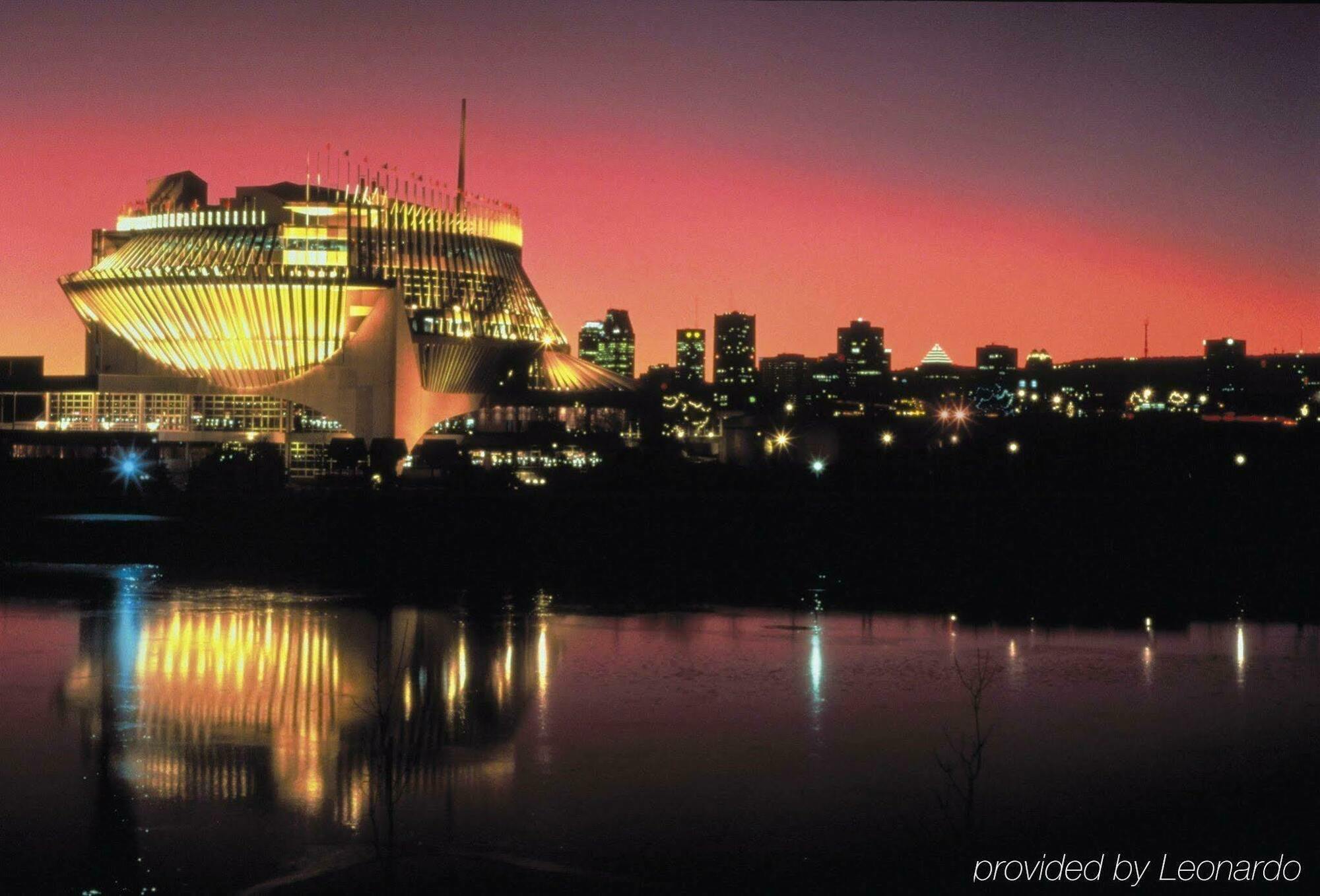 Centre Downtown By Ihg Montreal